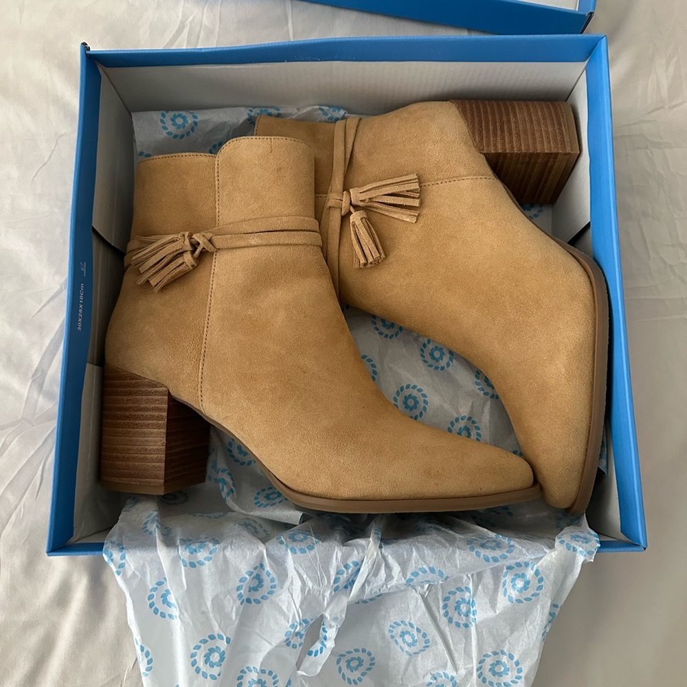 Jack Rogers Booties